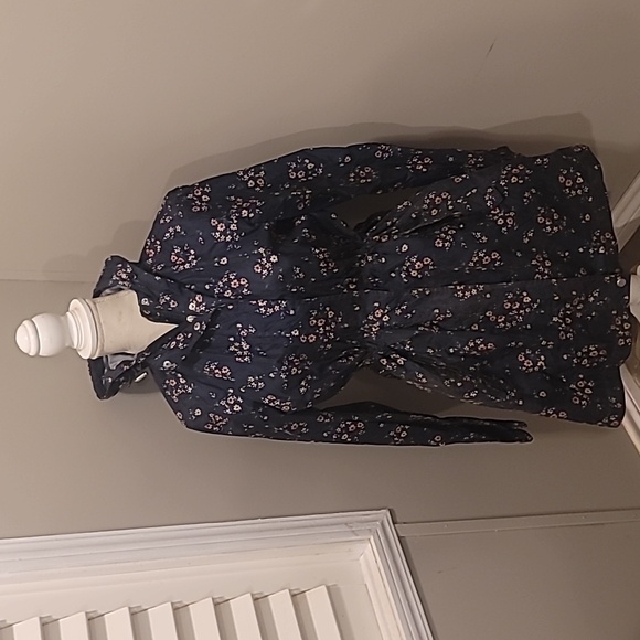 Women's Fitted Weatherproof Lightweight Rain Jacket Floral Hooded Raincoat⁰ - Picture 3 of 6